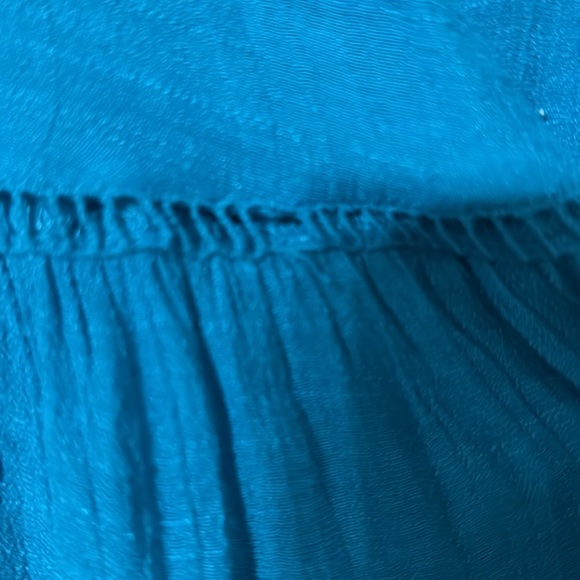 Umgee Blue and Red Blouse Vibrant Top - Picture 3 of 4